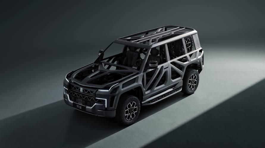 成都92仰望U8硬派越野的科技魅力，国能汽车对传统燃油车市场的冲击